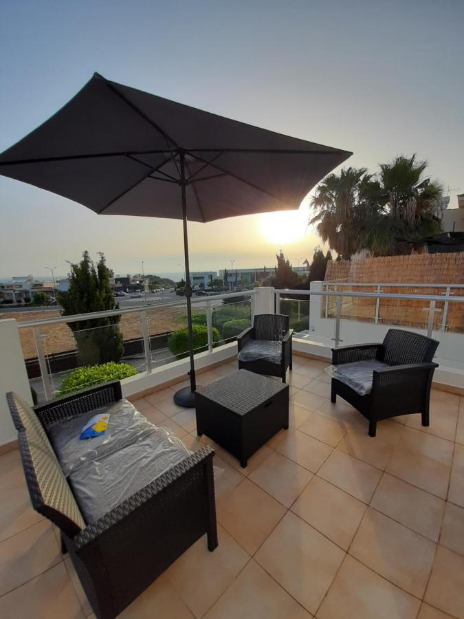 H&O Alina Sunset Apartment Paphos Ngoại thất bức ảnh