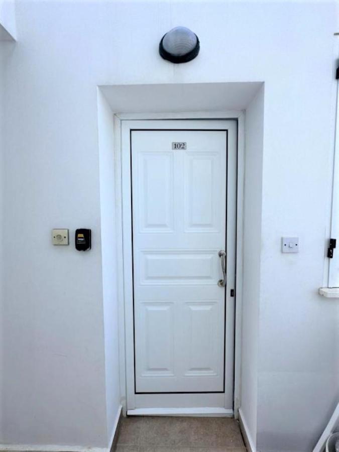 H&O Alina Sunset Apartment Paphos Ngoại thất bức ảnh