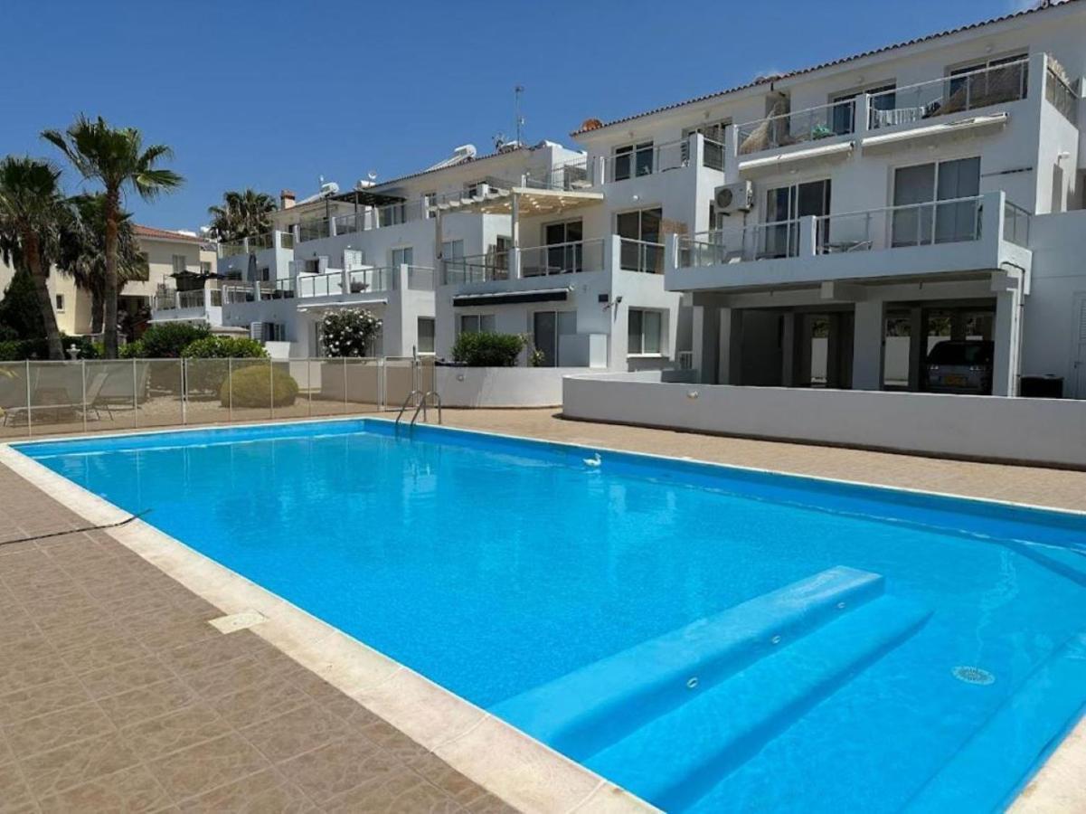 H&O Alina Sunset Apartment Paphos Ngoại thất bức ảnh