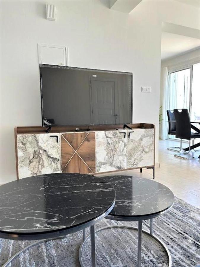 H&O Alina Sunset Apartment Paphos Ngoại thất bức ảnh