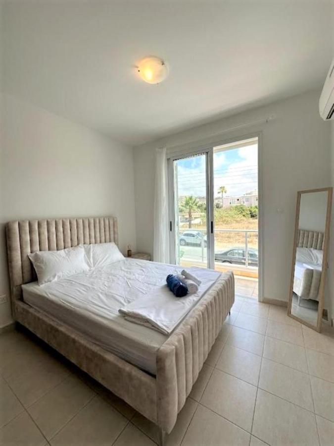 H&O Alina Sunset Apartment Paphos Ngoại thất bức ảnh