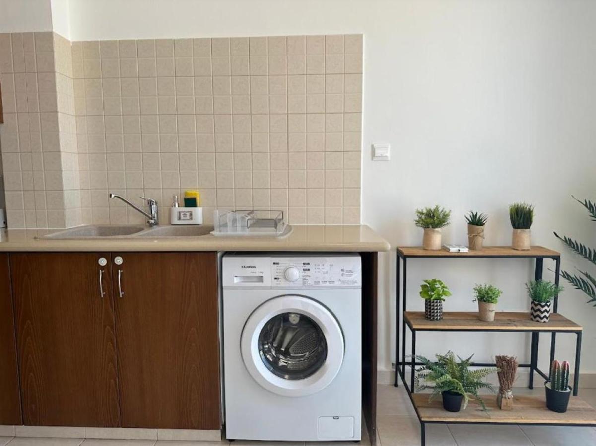 H&O Alina Sunset Apartment Paphos Ngoại thất bức ảnh