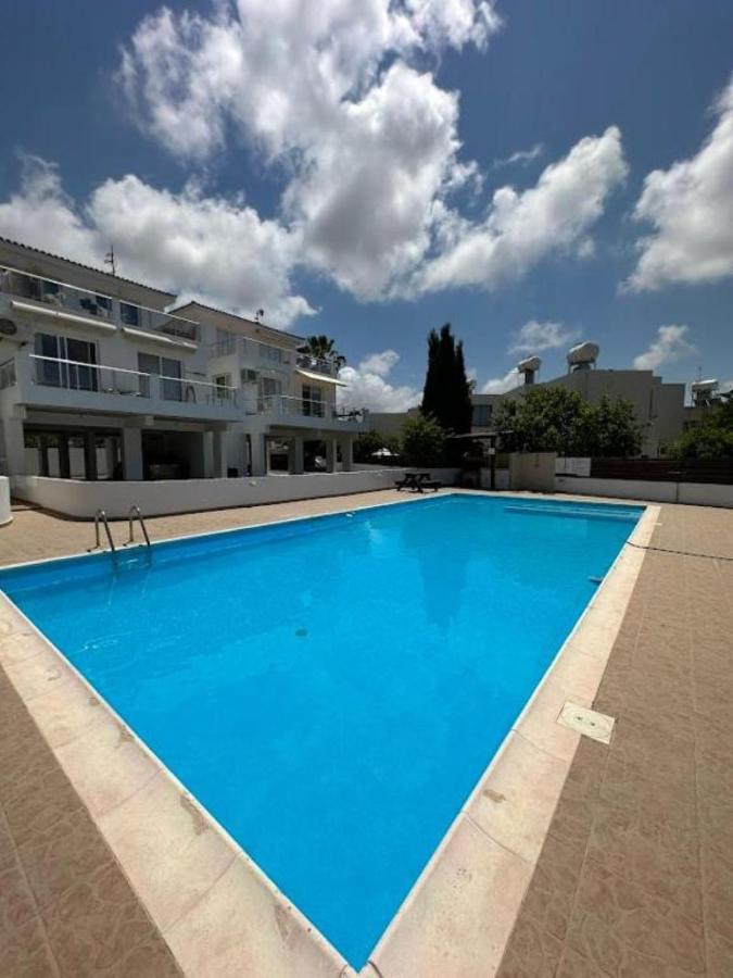 H&O Alina Sunset Apartment Paphos Ngoại thất bức ảnh