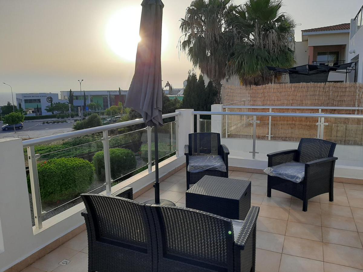 H&O Alina Sunset Apartment Paphos Ngoại thất bức ảnh